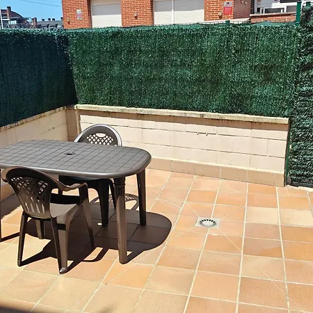 Amura Cerca De Costa Quebrada